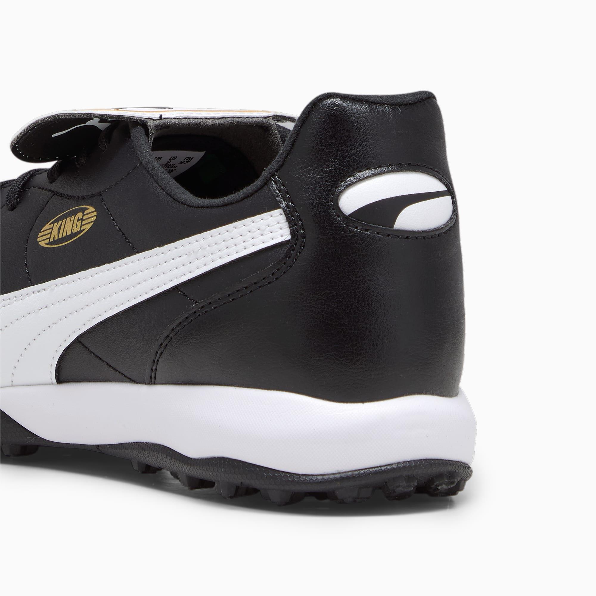 PUMA King TOP TT Erkek Halı Saha Ayakkabısı