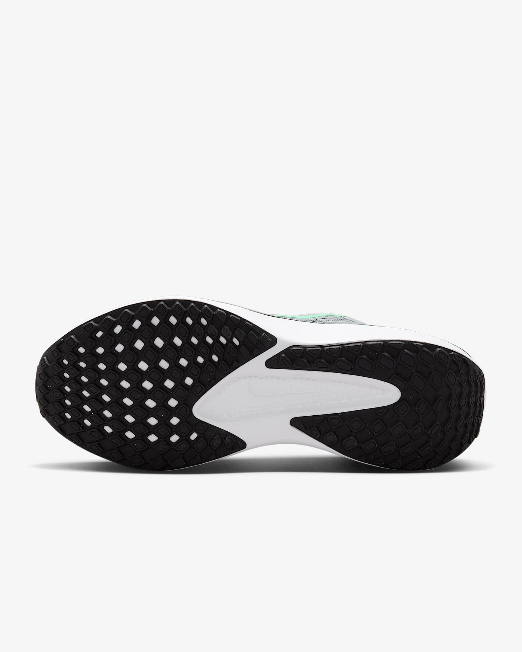 Nike Quest 6 Erkek Yol Koşu Ayakkabısı