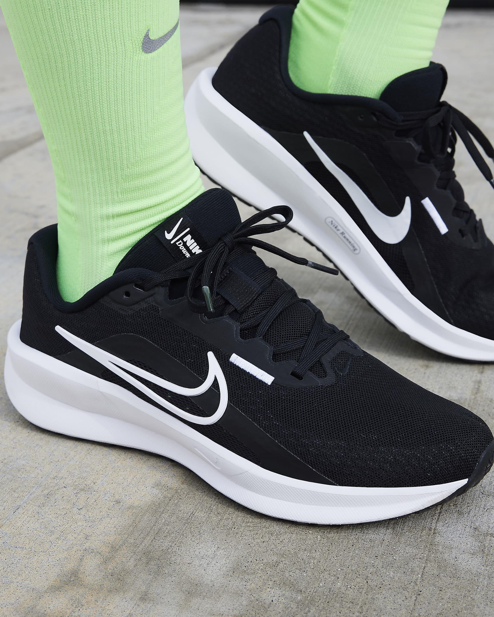 NIKE Downshifter 13 Kadın Yol Koşu Ayakkabısı