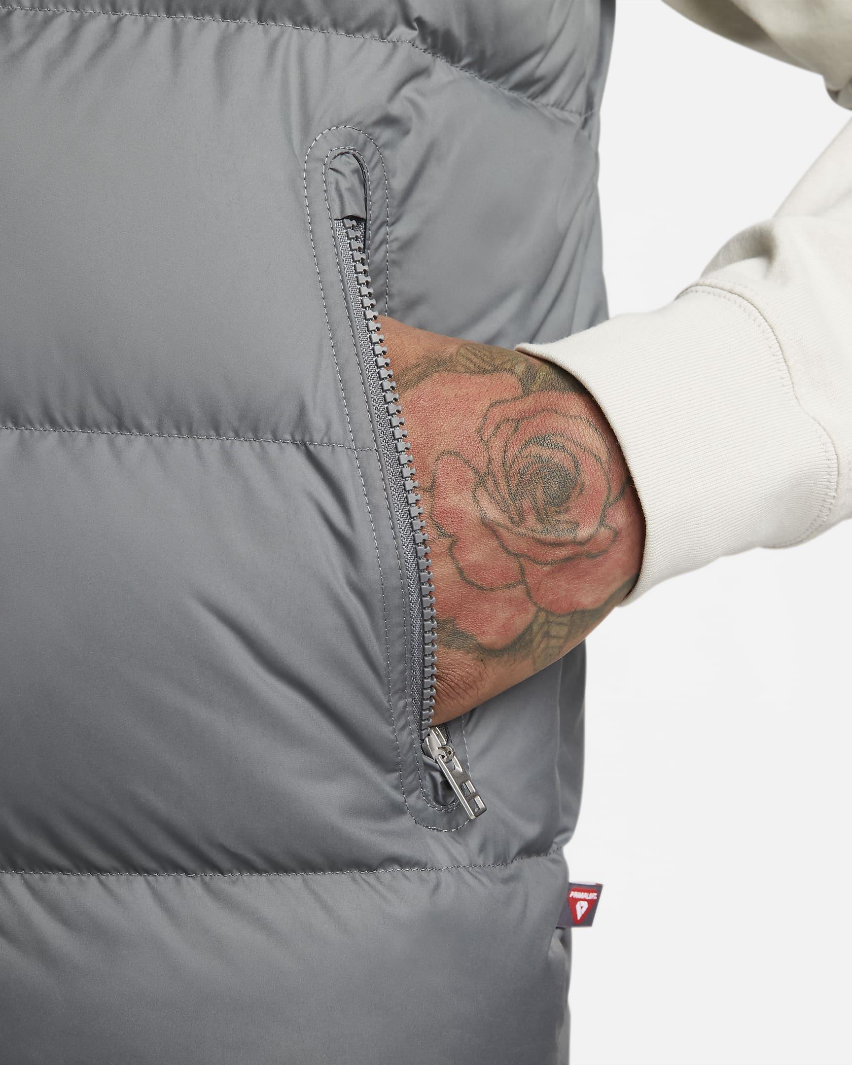 NIKE Storm-FIT Windrunner Yalıtımlı Erkek Yelek