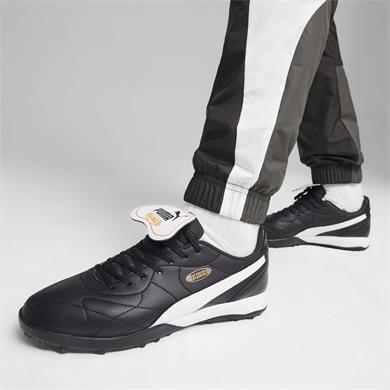 PUMA King TOP TT Erkek Halı Saha Ayakkabısı