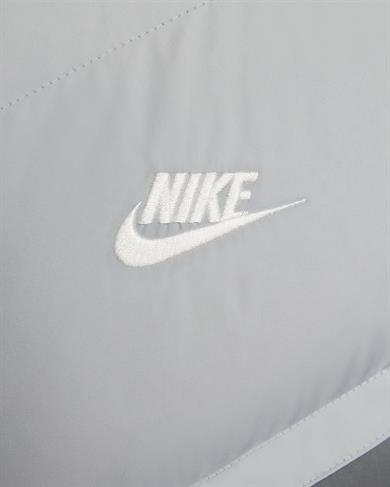 NIKE Storm-FIT Windrunner Yalıtımlı Erkek Yelek