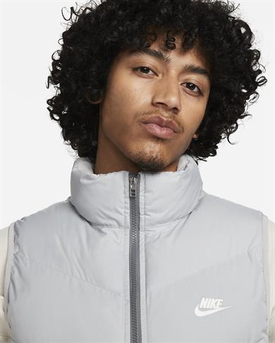 NIKE Storm-FIT Windrunner Yalıtımlı Erkek Yelek