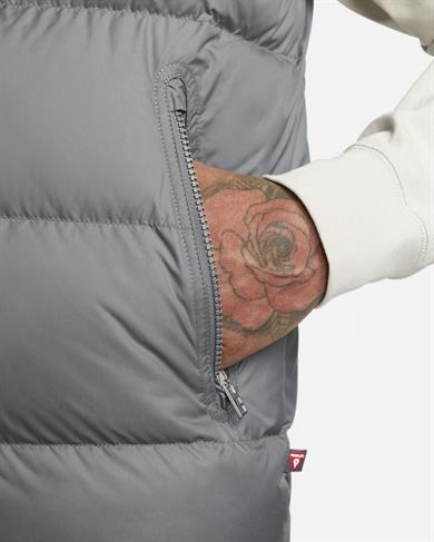 NIKE Storm-FIT Windrunner Yalıtımlı Erkek Yelek