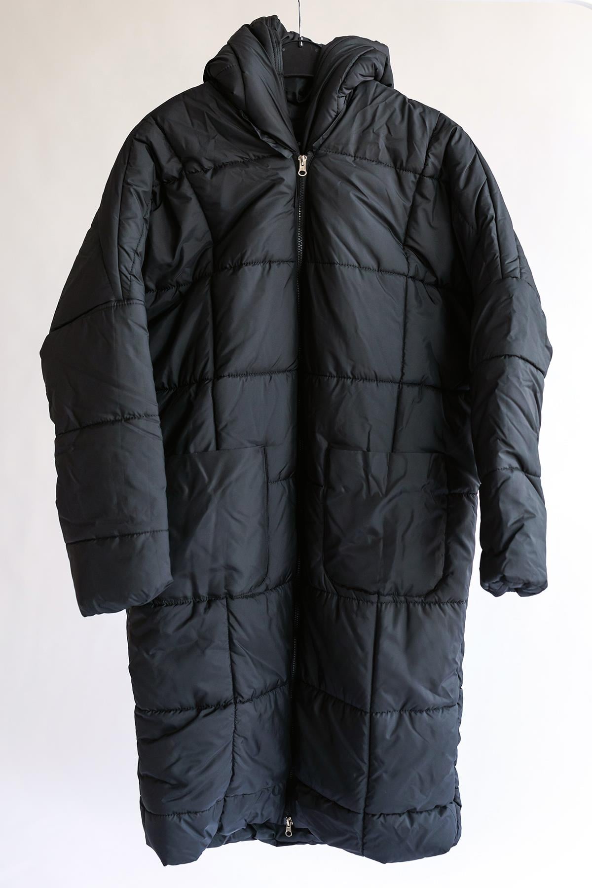 Siyah Oversize Uzun Şişme Mont