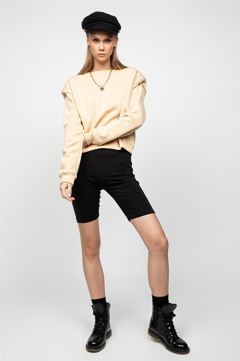 Vatkalı Bej Sweat