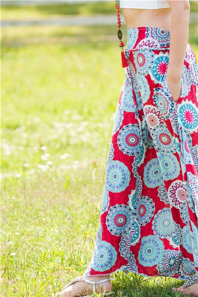 Mandala Desenli Yırtmaçlı Kırmızı Pantolon