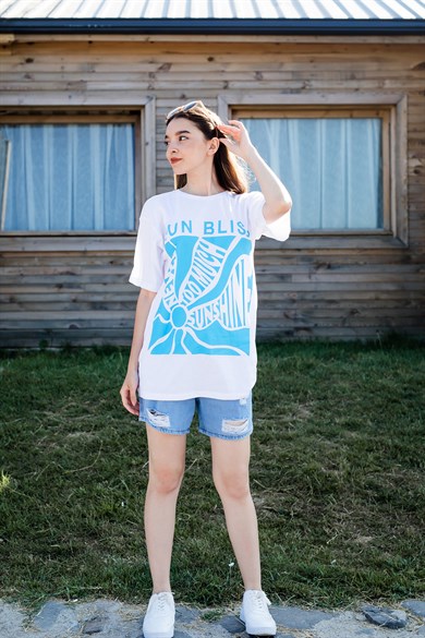 Mavi Baskılı Beyaz T-shirt