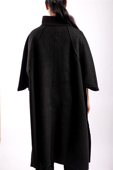 Siyah Oversize Keçe Kaban