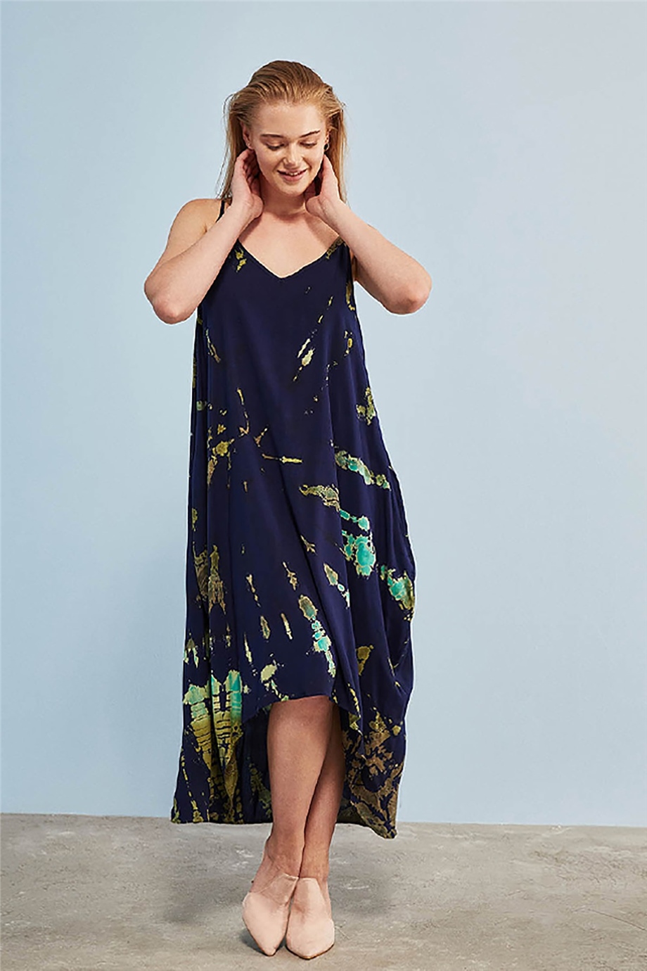 Askılı Batik Lacivert Salaş Elbise