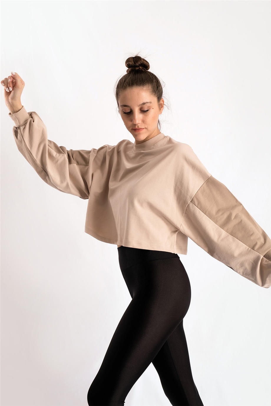 Balon Kol Bej Crop Sweat Bluz