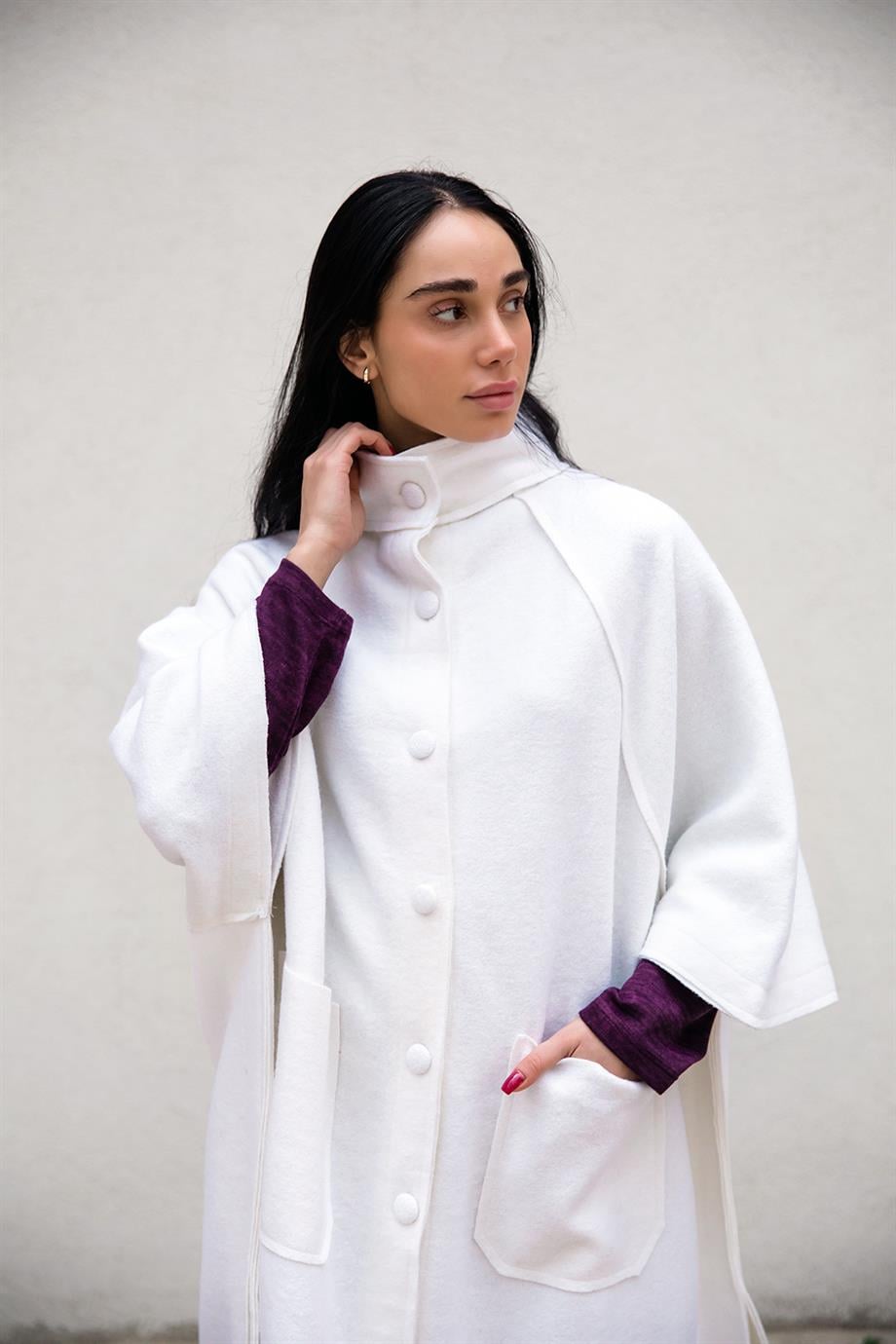 Ekru Oversize Keçe Kaban