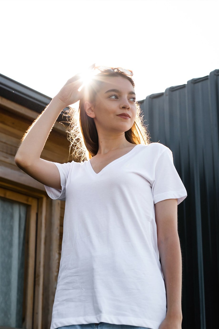 V Yaka Beyaz T-shirt