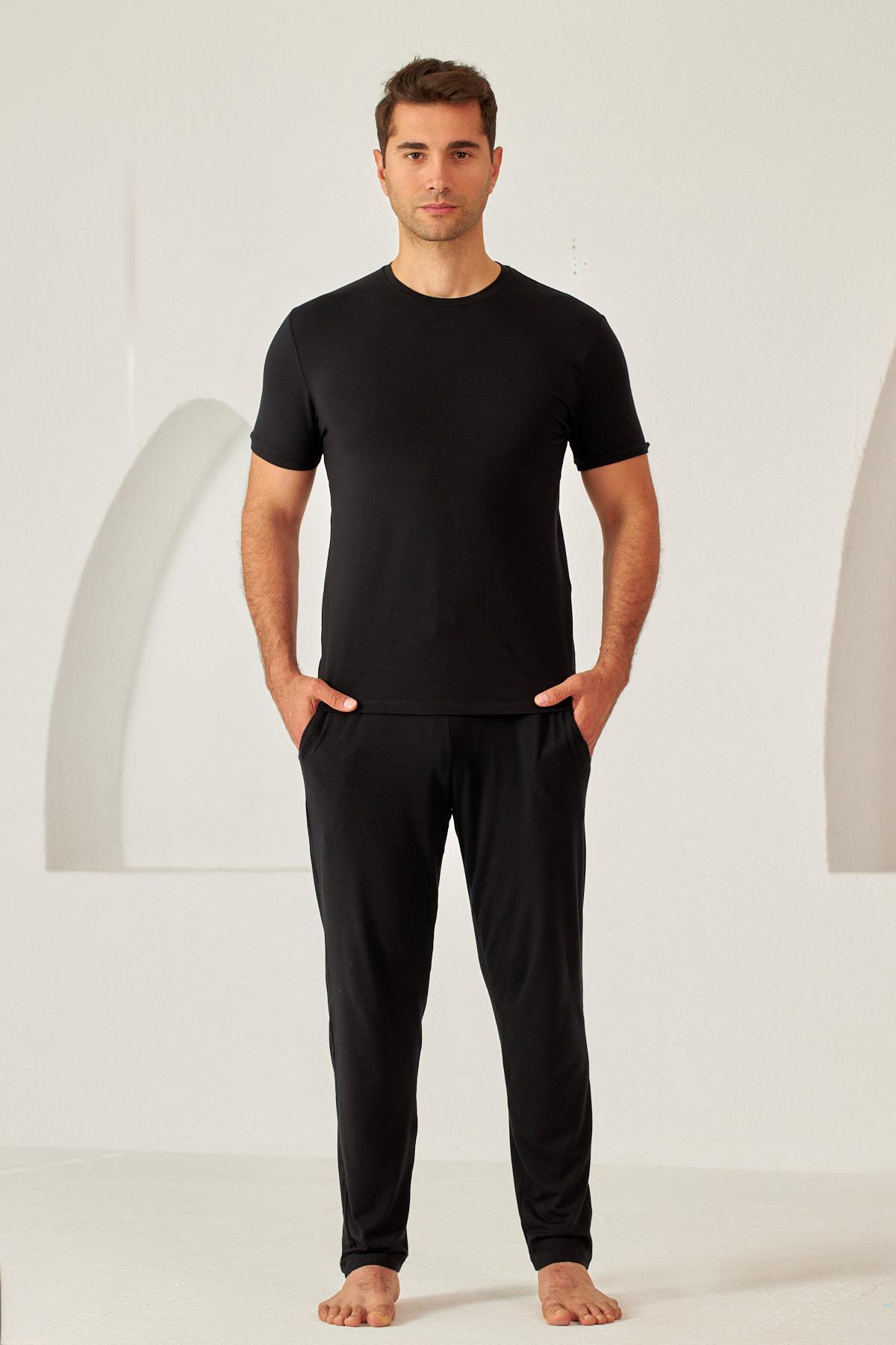 Mens Black Color Crew Neck T-Shirt