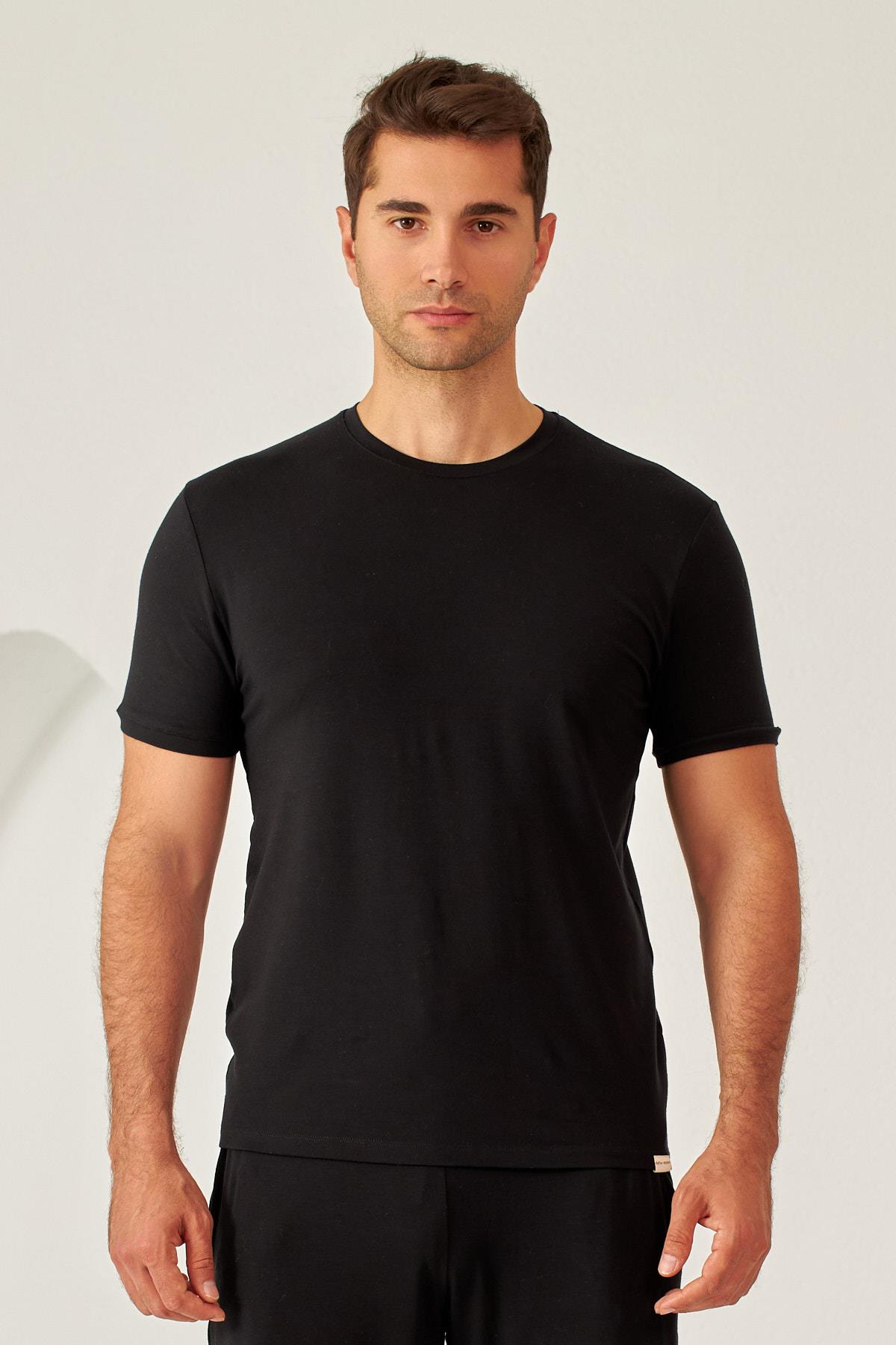 Mens Black Color Crew Neck T-Shirt