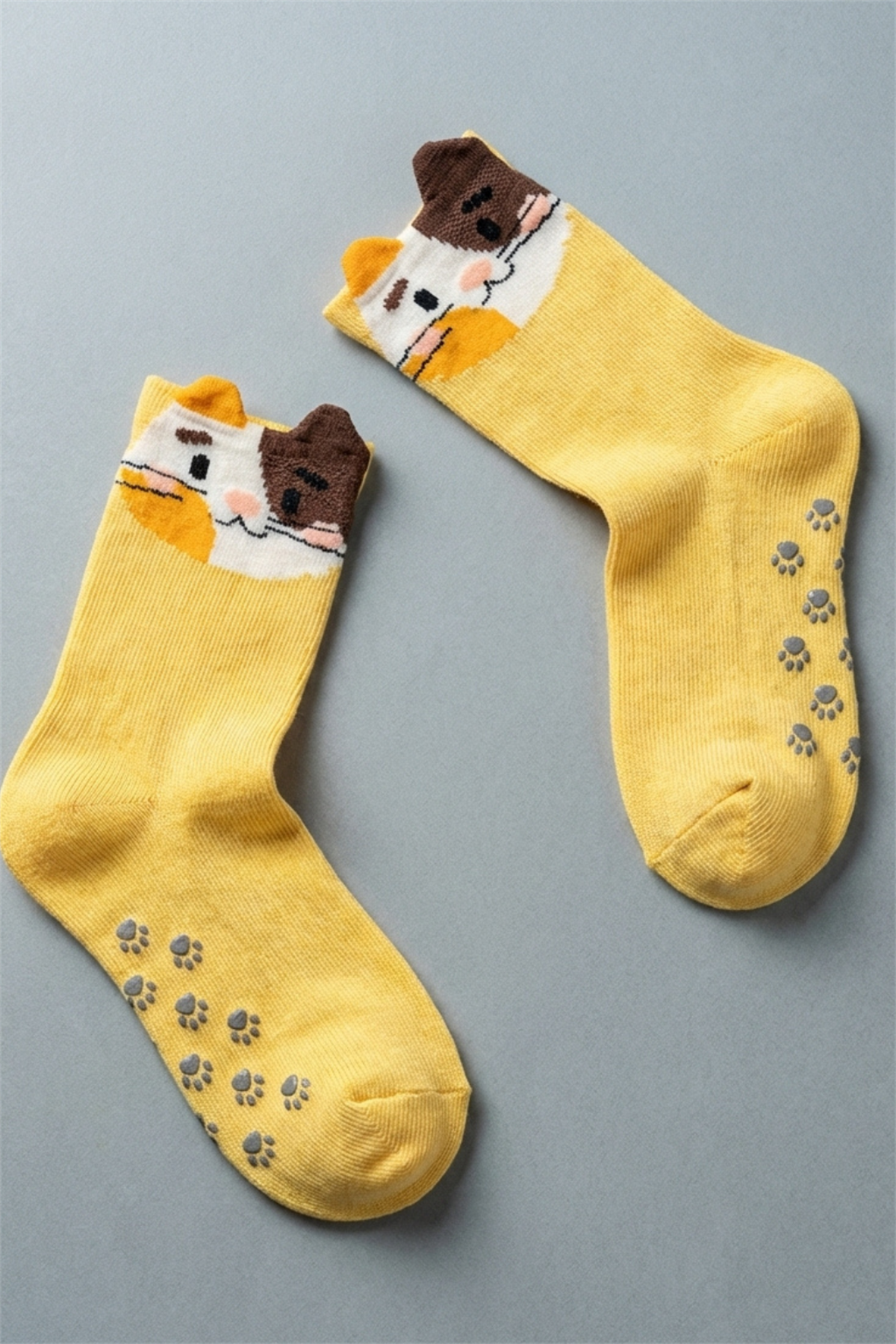 Hayvan Desenli Sarı Bebek Soket Çorap