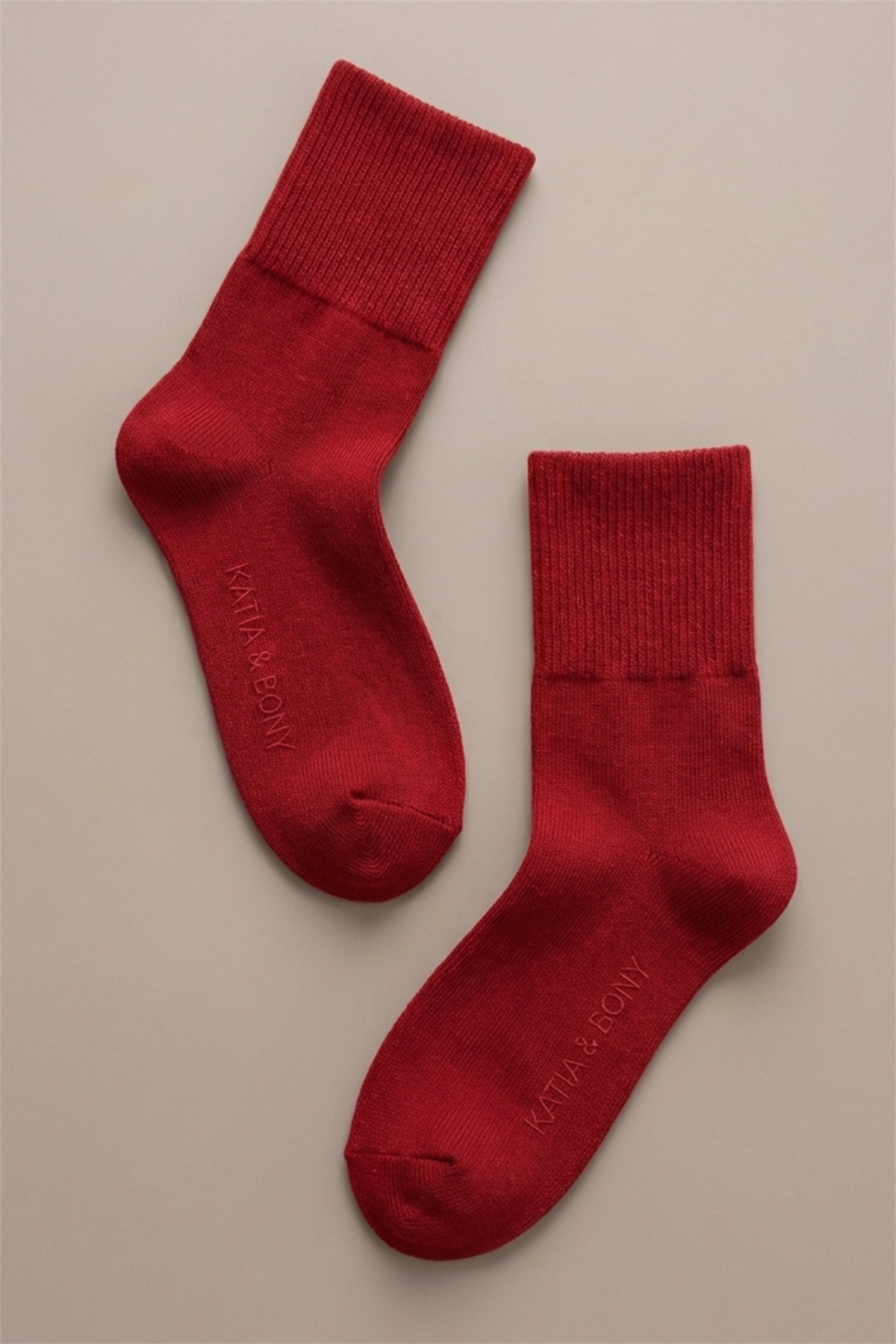 Red Childrens Step Socks With Printed Bottom