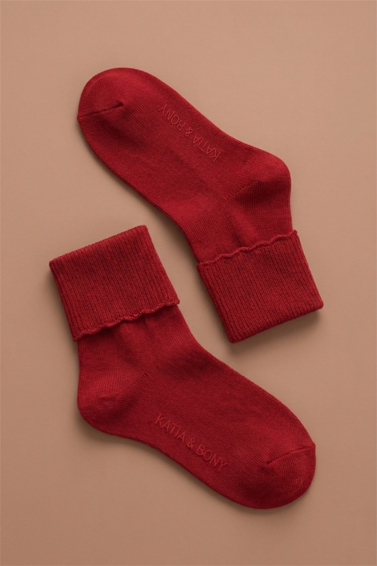 Red Childrens Step Socks With Printed Bottom