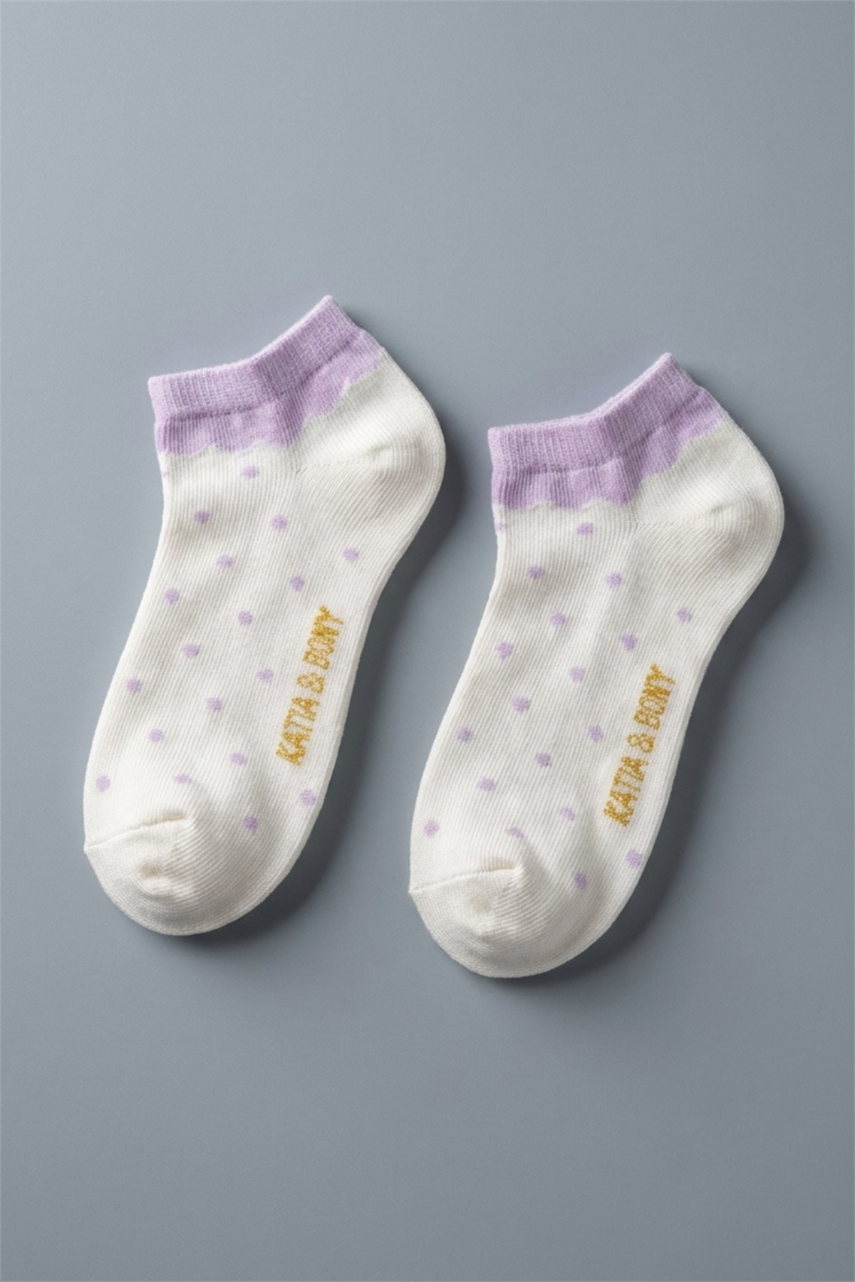 Polka Dot Patterned Lilac Kids Step Socks