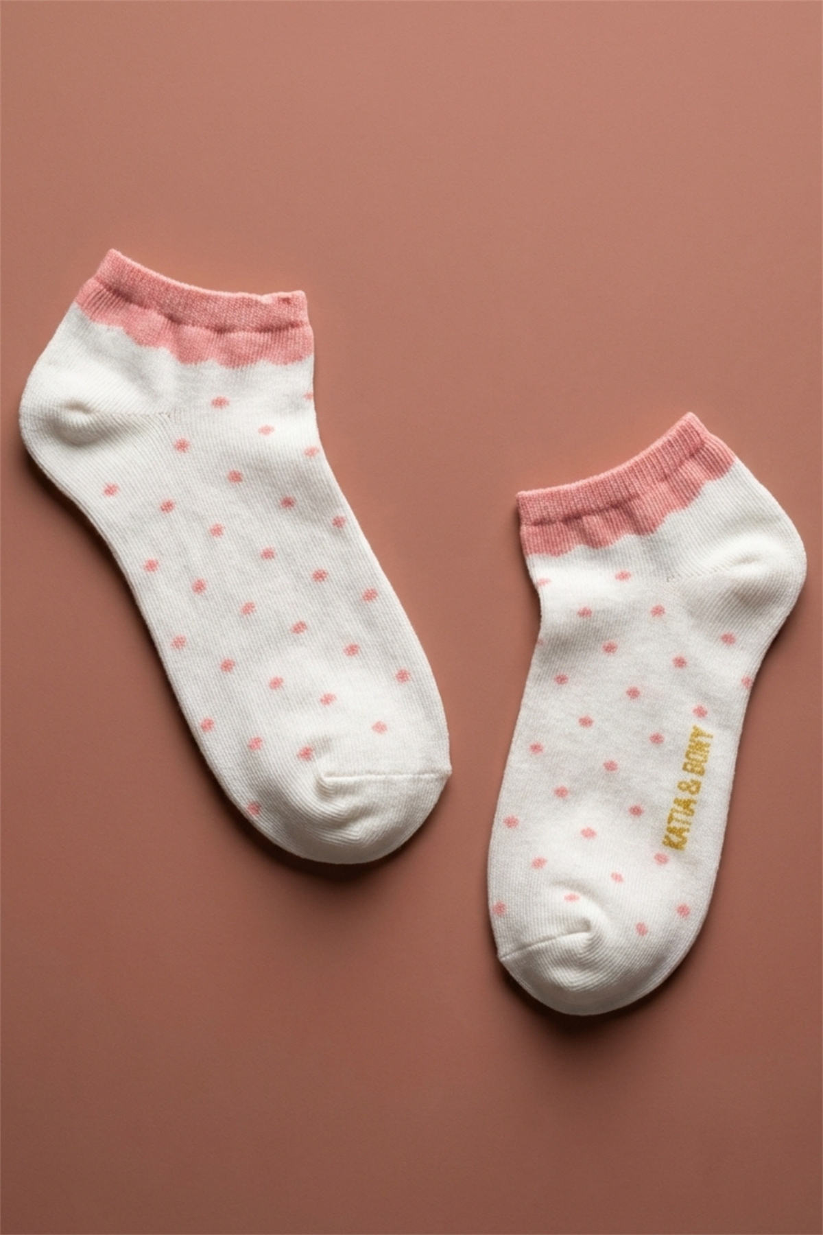 Polka Dot Patterned Pink Childrens Step Socks