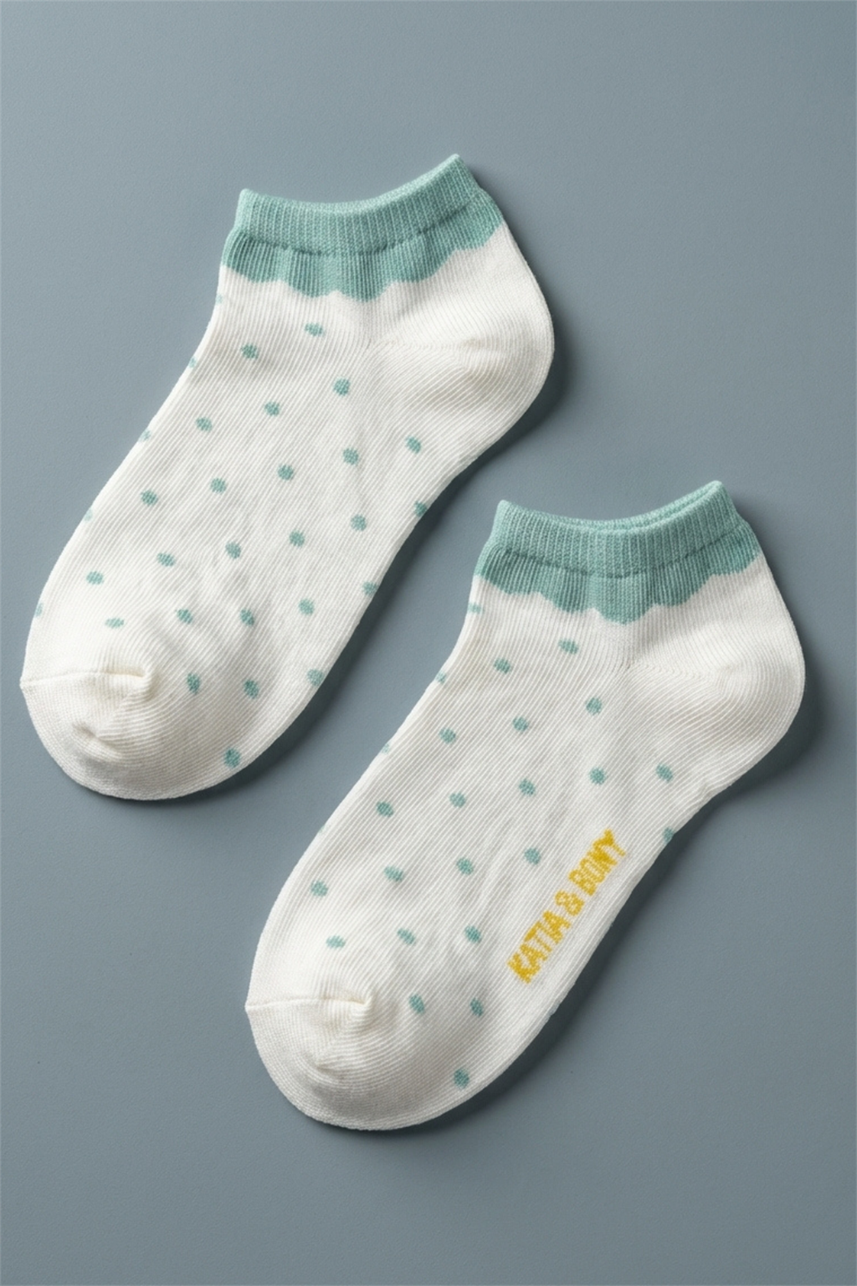 Polka Dot Patterned Green Childrens Step Socks
