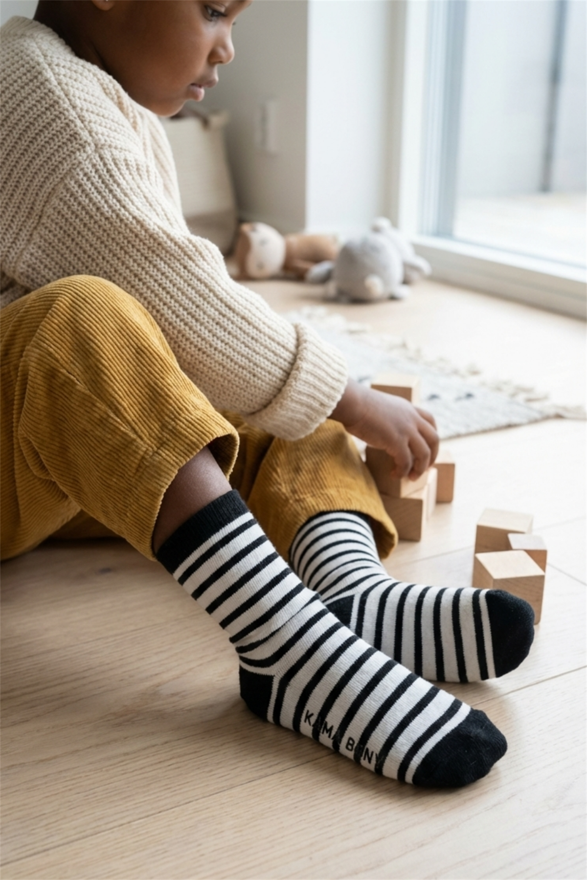 Basic Siyah Beyaz Çocuk Soket Çorap