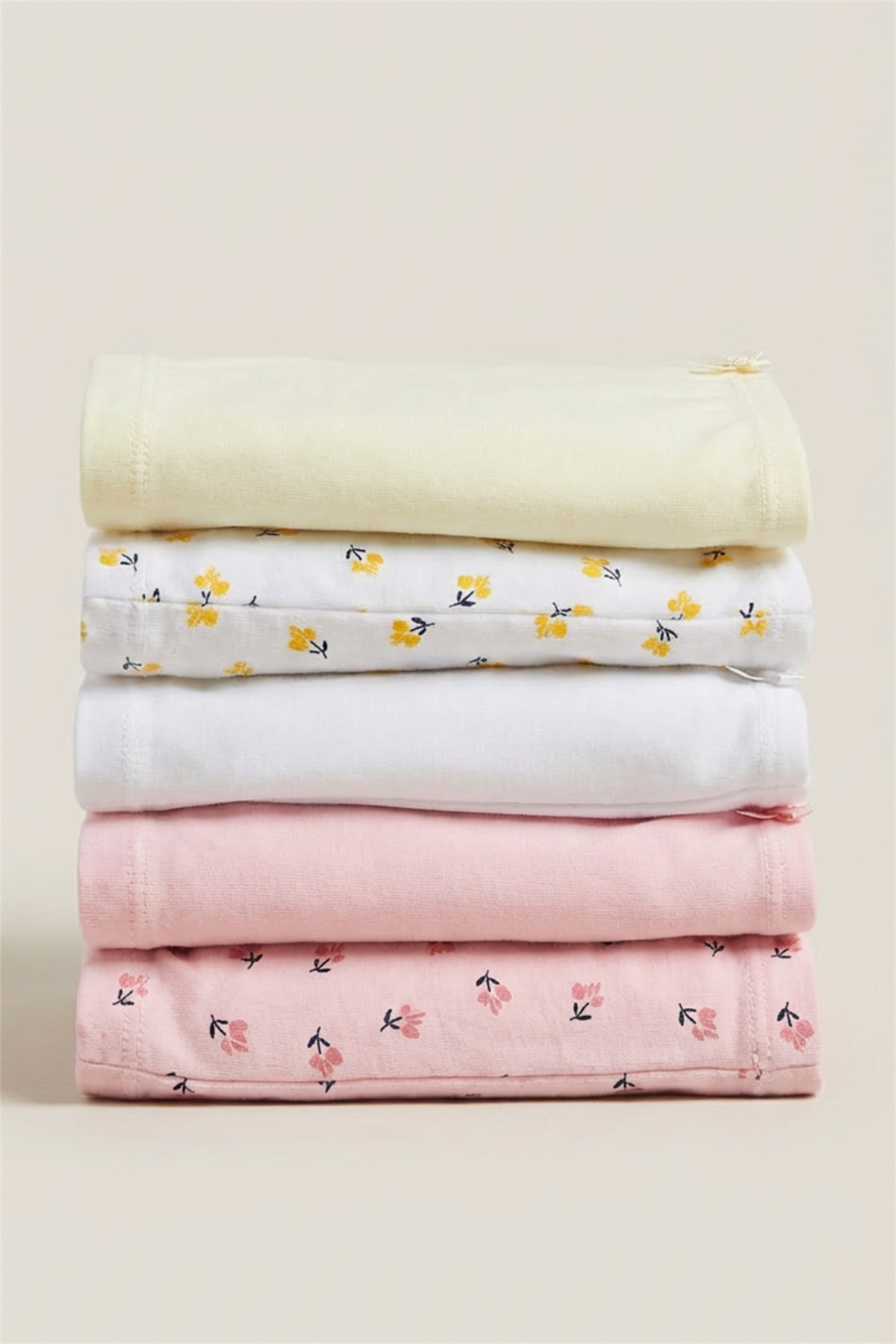 Pack Of 5 Girls Boxers Multicolor