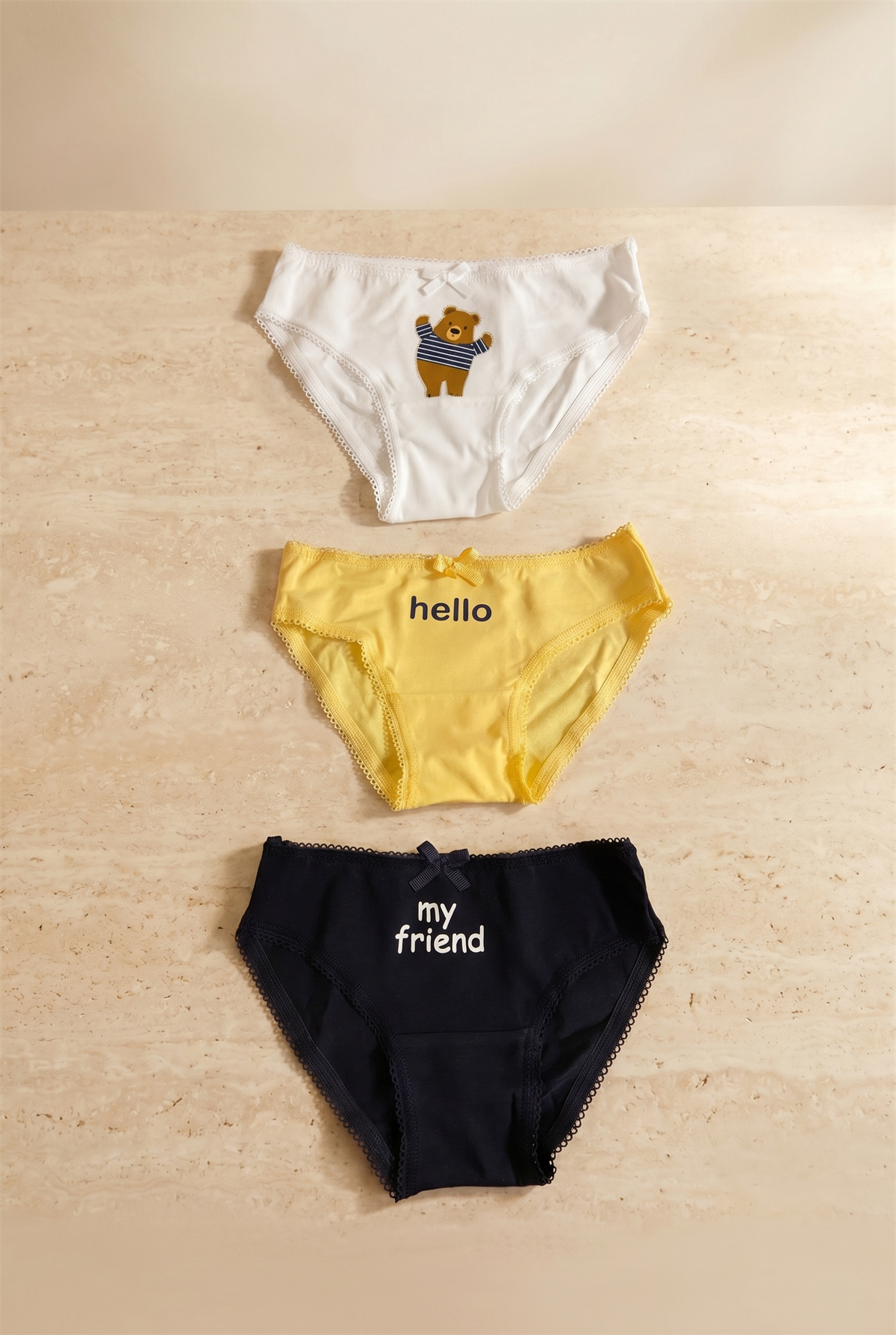 Kız Çocuk Teddy Baskılı Kutulu 3lü Slip