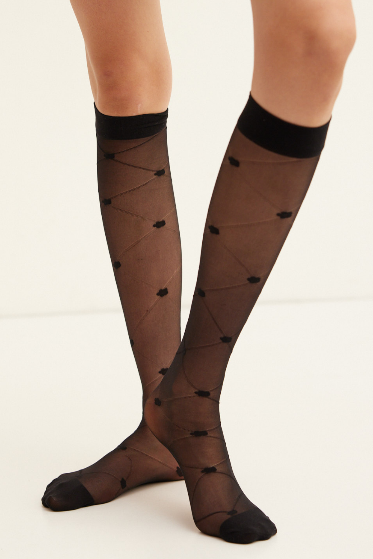 Womens Below-Knee Socket Socks Black