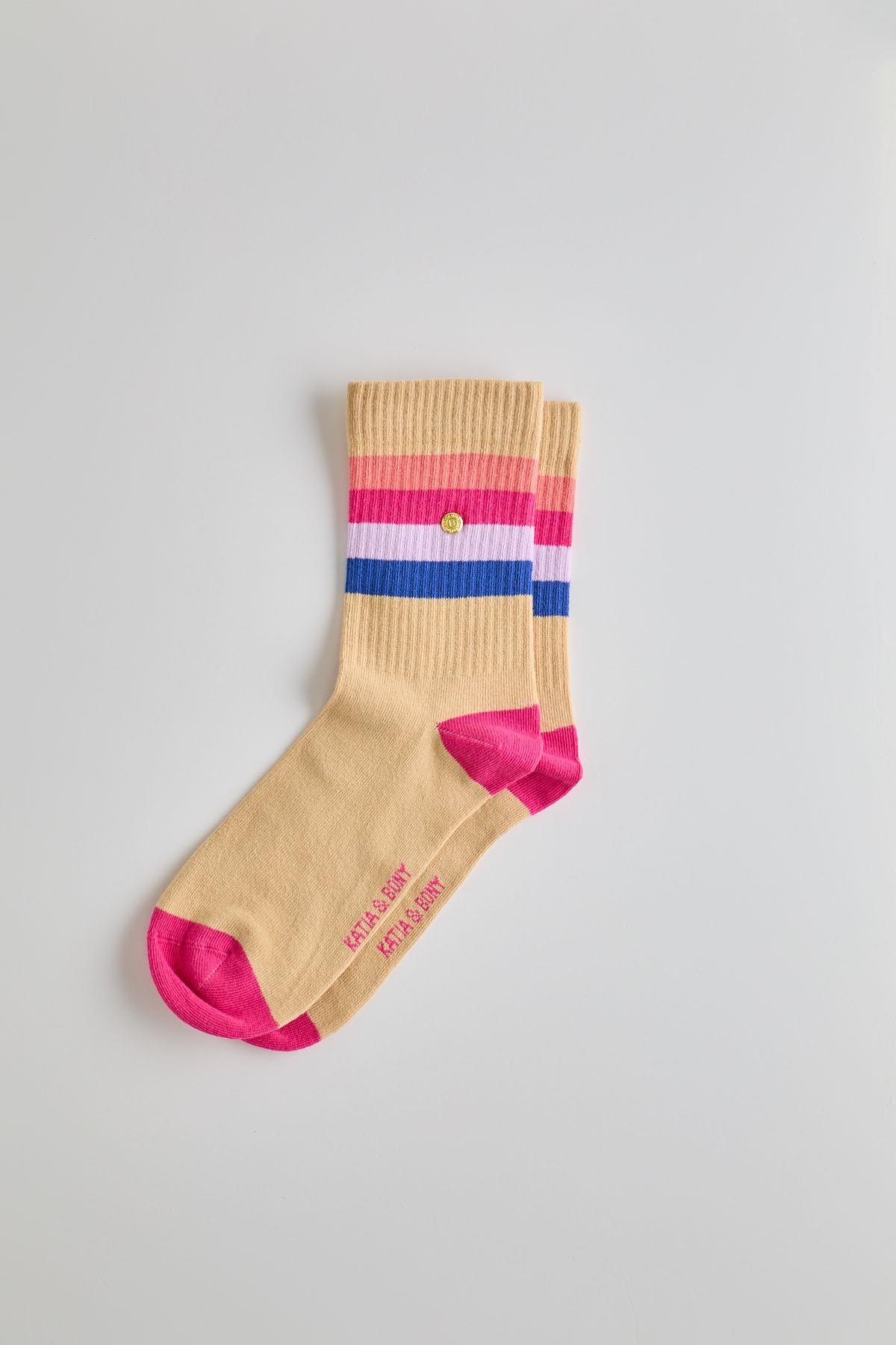Kadın Renkli Şeritli Soket Çorap Pudra