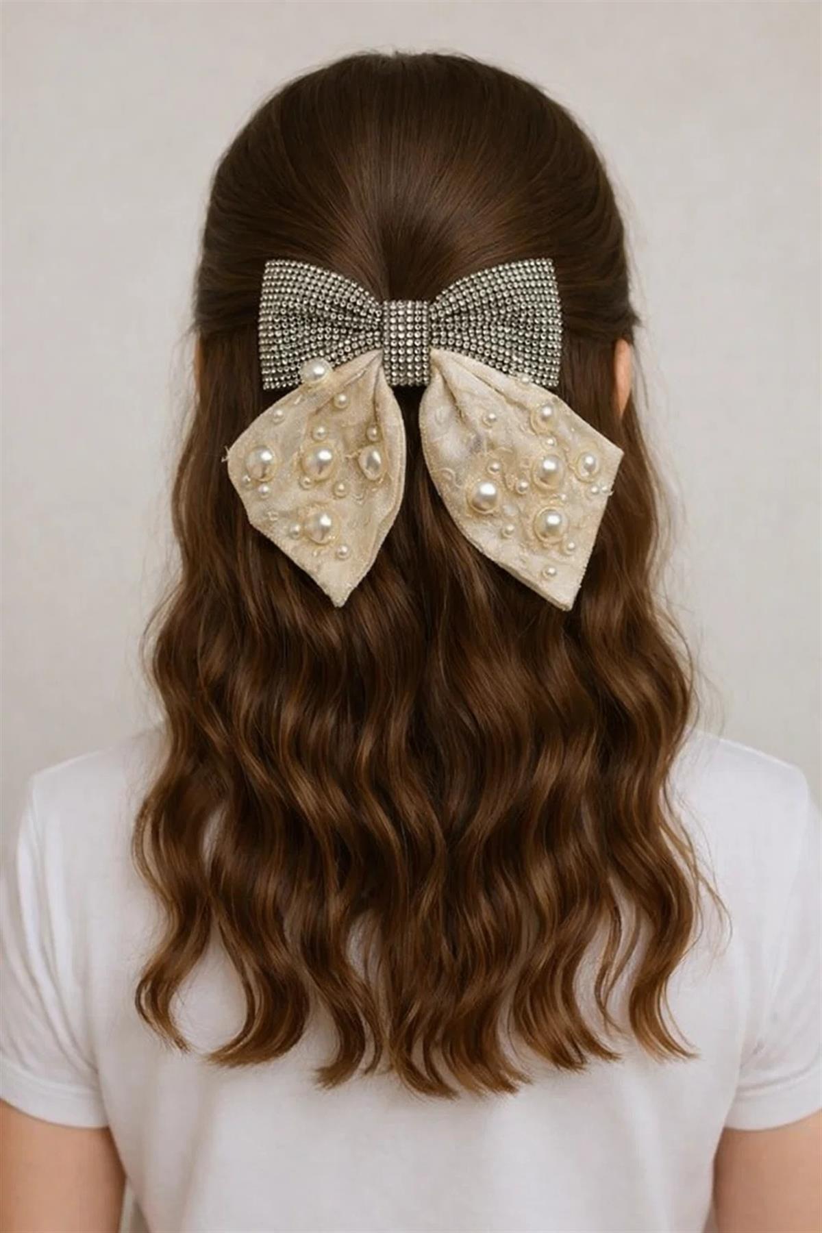 Pearl And Stone Automat Buckle Ecru