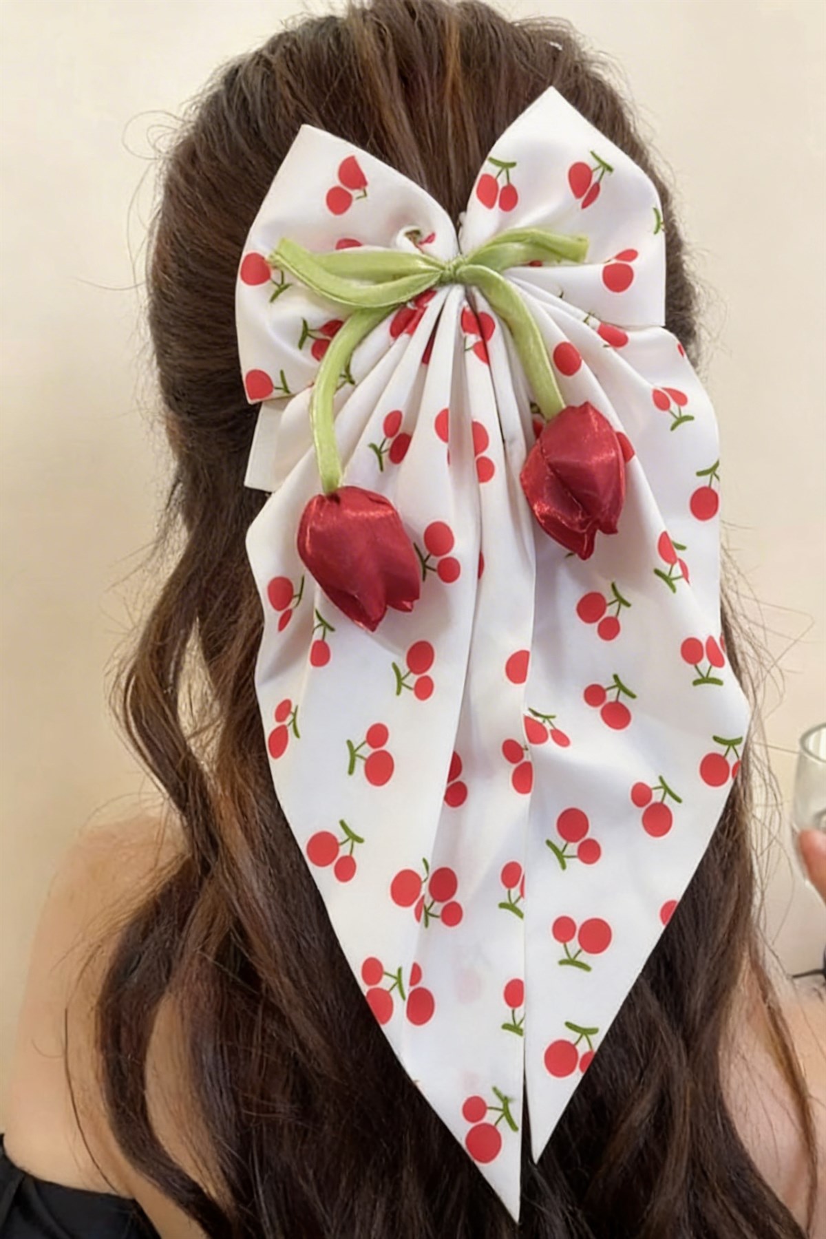 Fruity Bow Vending Machine Buckle White