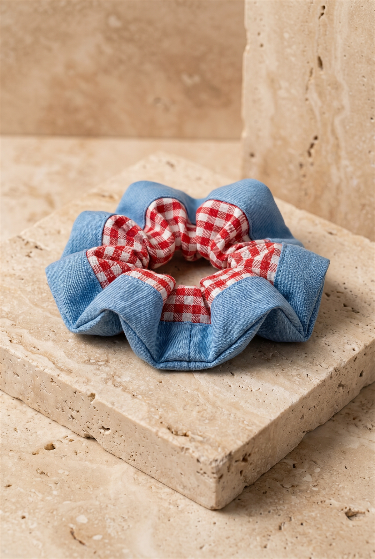 Pötikareli ve Açık Mavi Scrunchie Toka