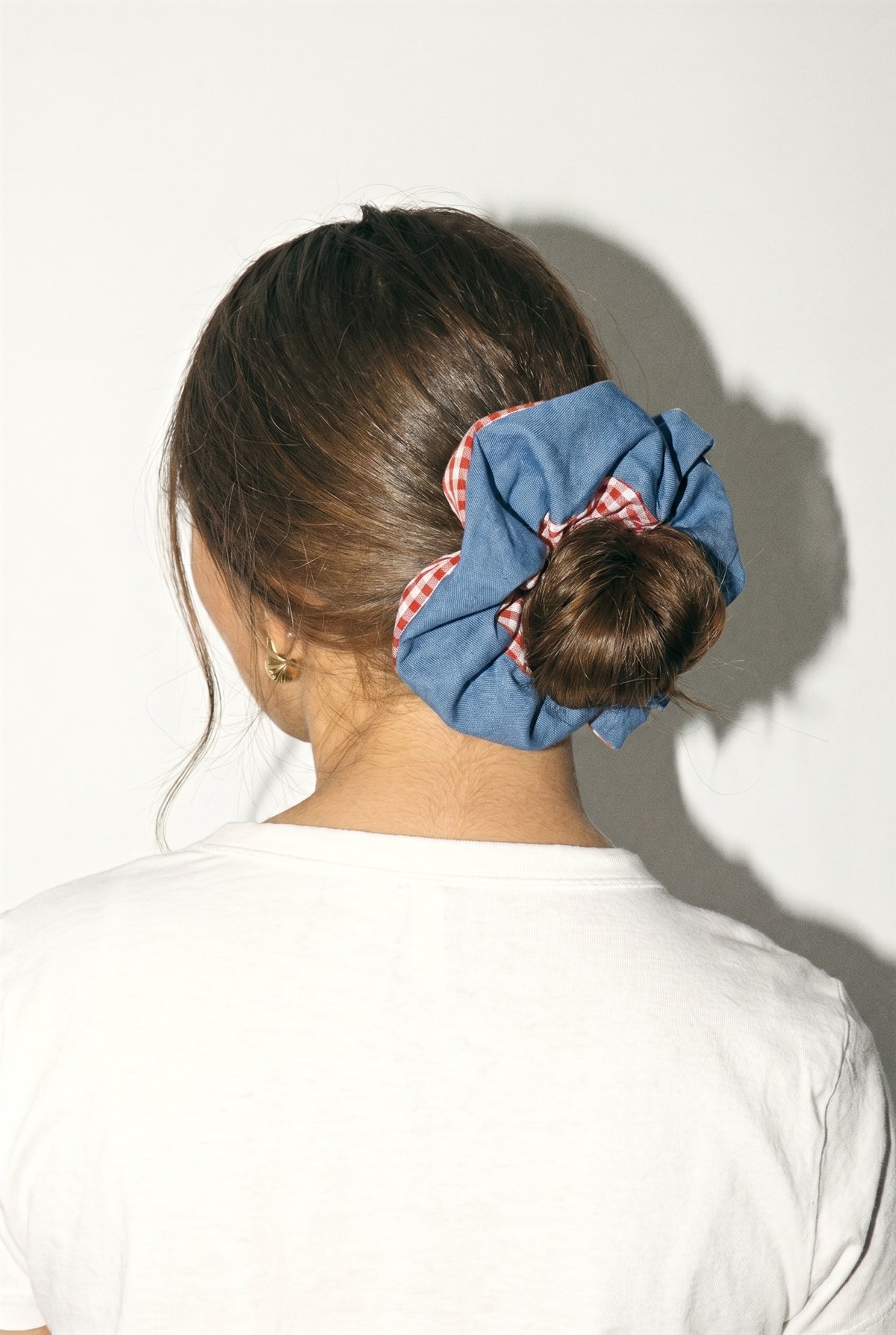 Pötikareli ve Mavi Scrunchie Toka