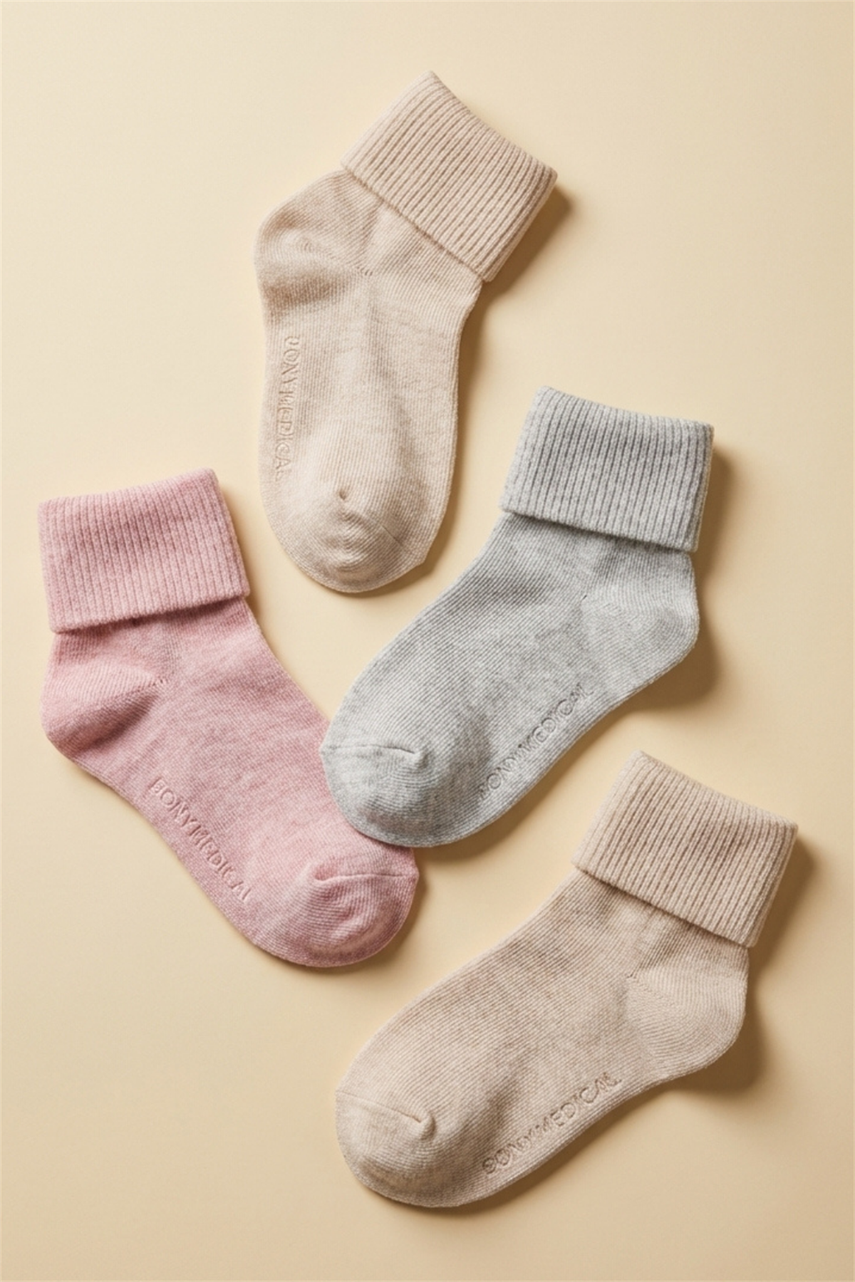 3 lü Paket Medikal Bebek Çorap Pembe Desenli