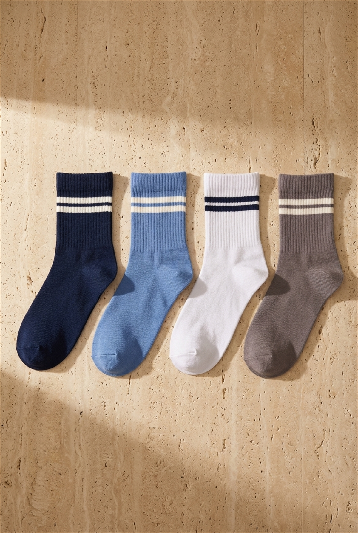 4 lü Paket Şeritli Erkek Spor Soket Çorap