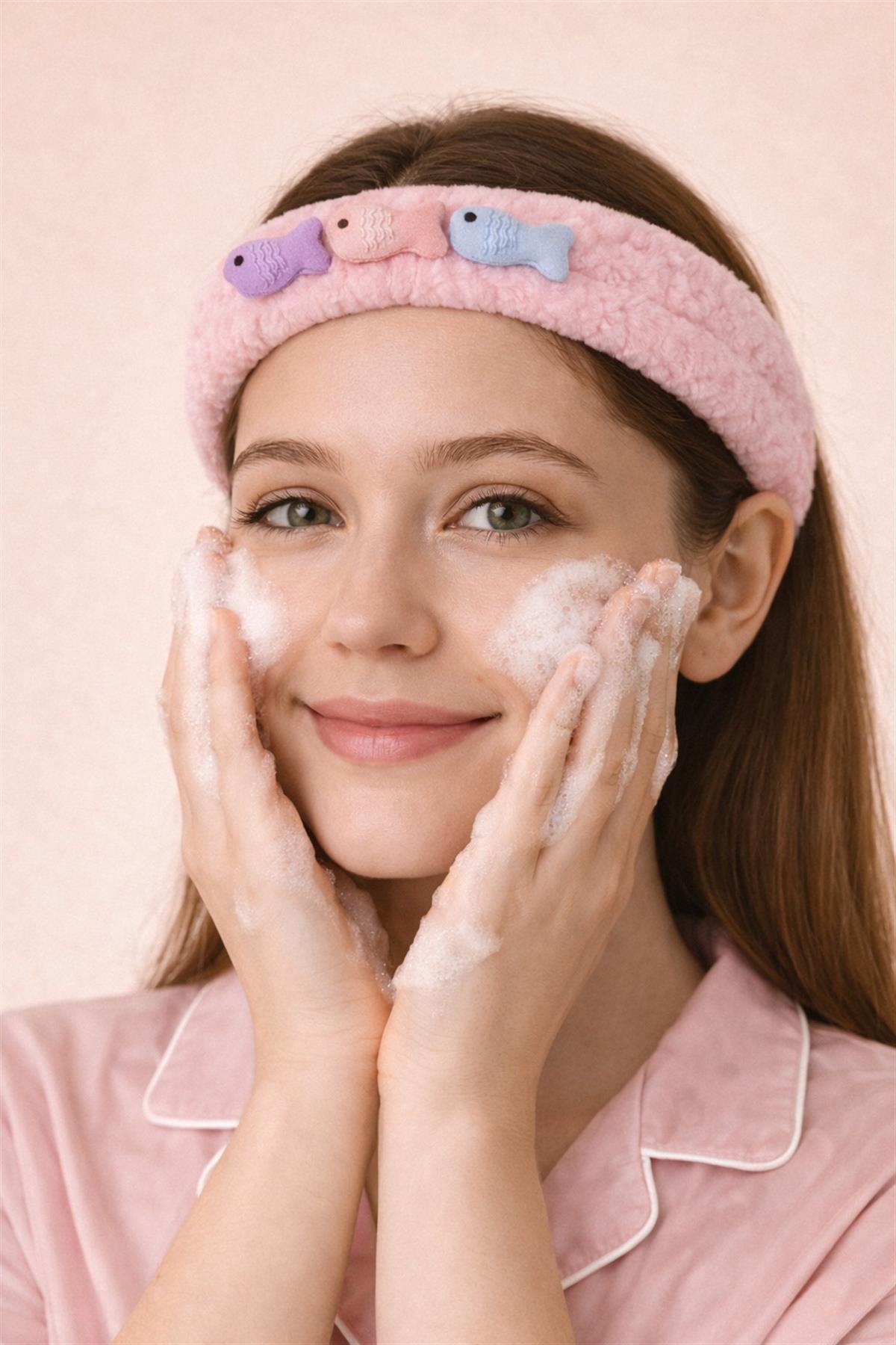 Fish Accessory Hair Band Light Pink