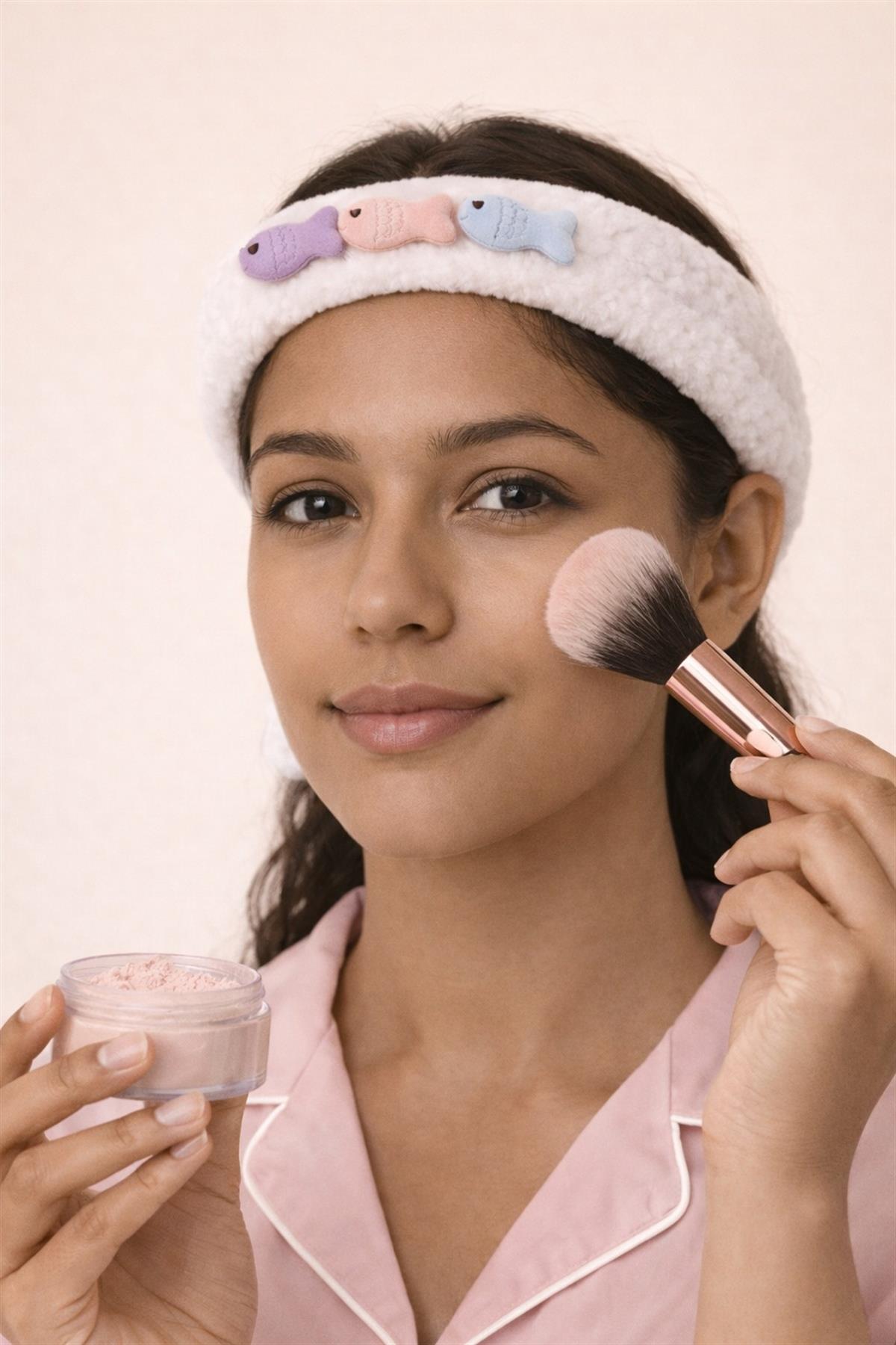 Fish Accessory Hair Band White