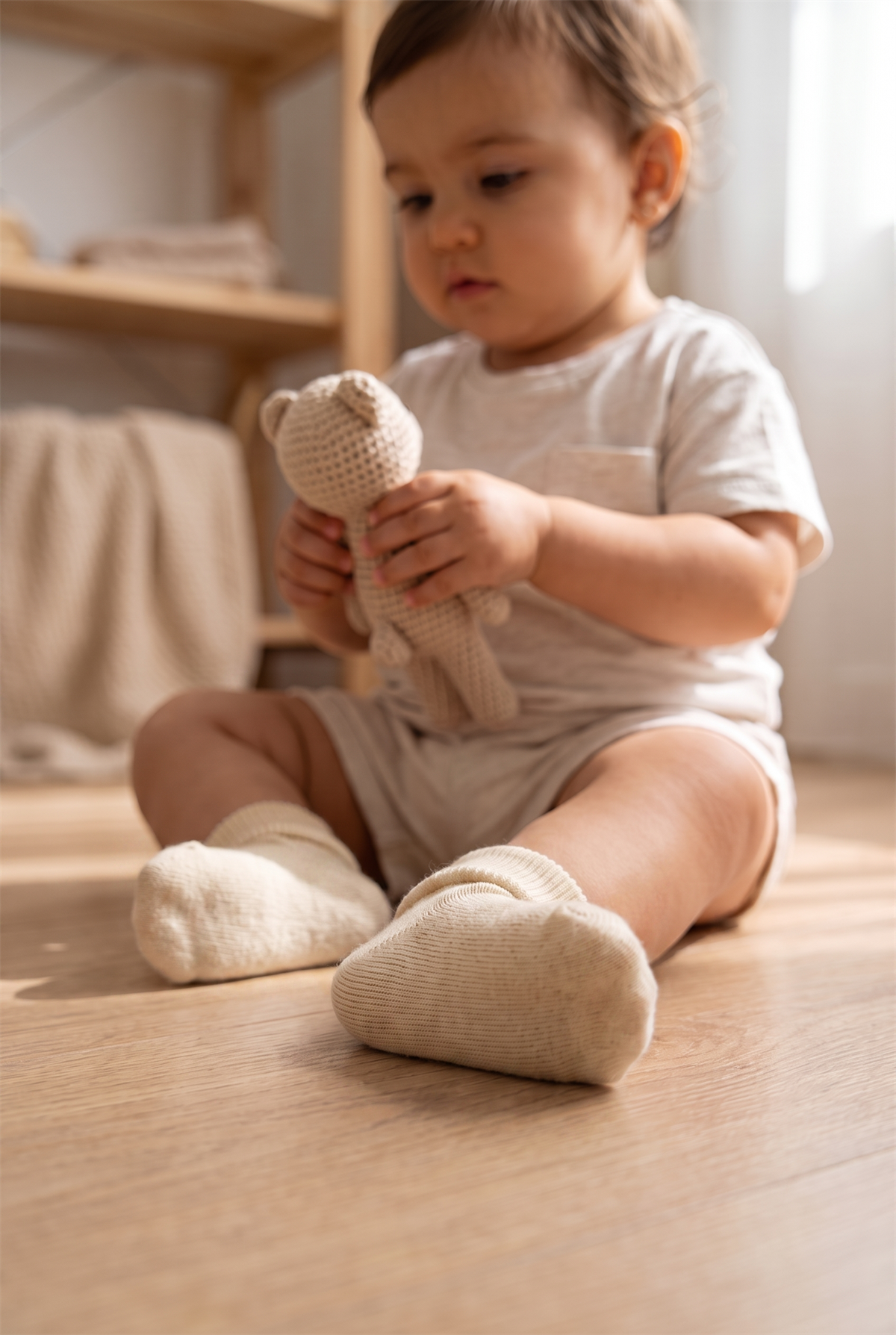 Bebek Bileği Kıvrık Pamuklu Soket Çorap Ekru