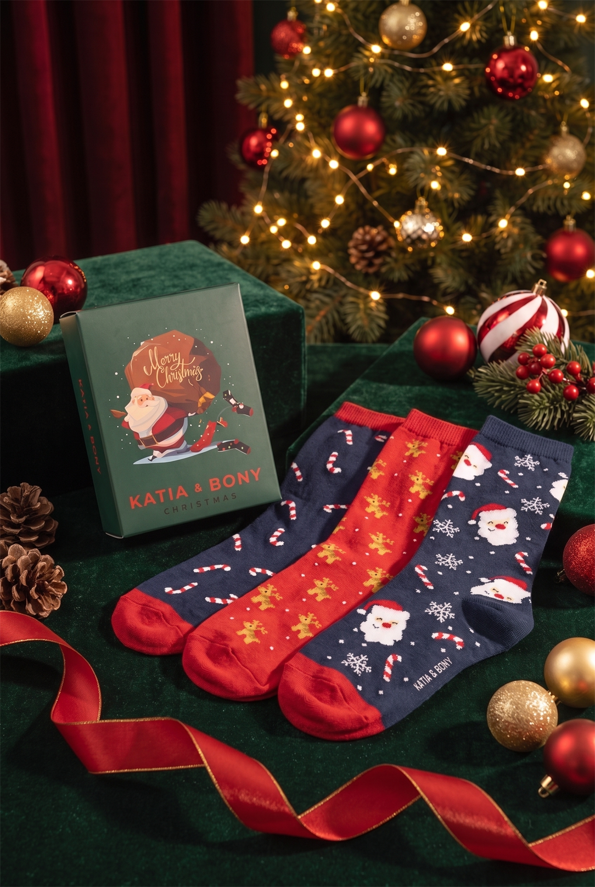 Çocuk 3lü Noel Baba Kutulu Soket Yılbaşı Çorabı