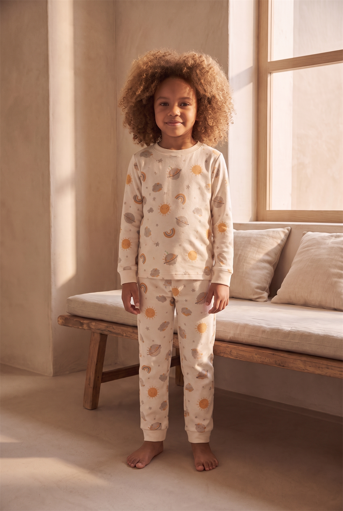 Çocuk Gezegen Desenli Pijama Takımı Ekru