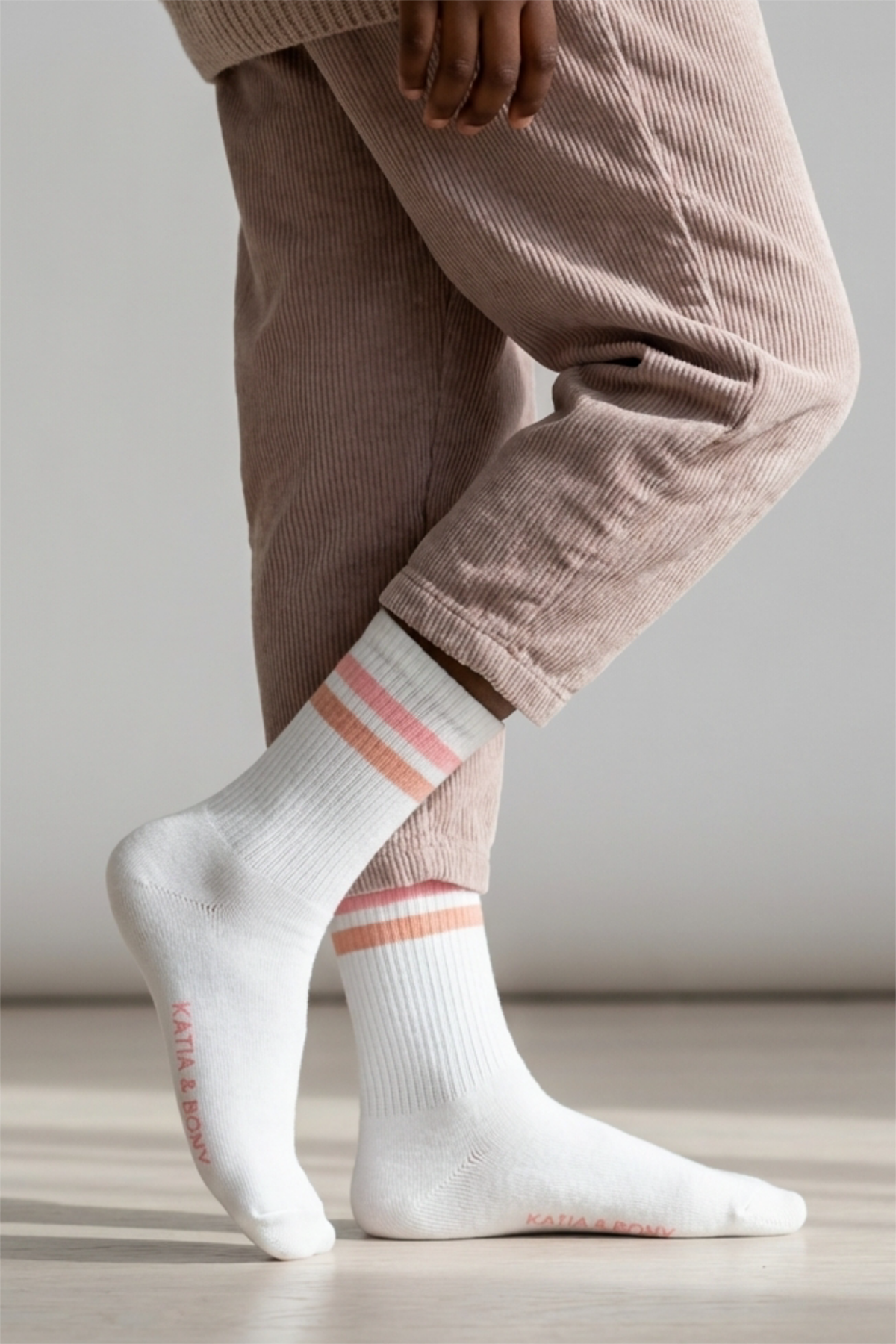 Çocuk Renkli Şeritli Soket Çorap Beyaz