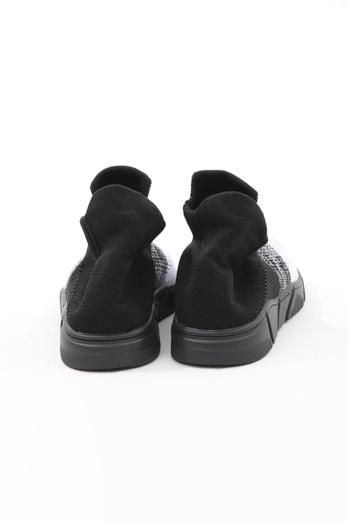 Childrens Black and White Gradient Socks