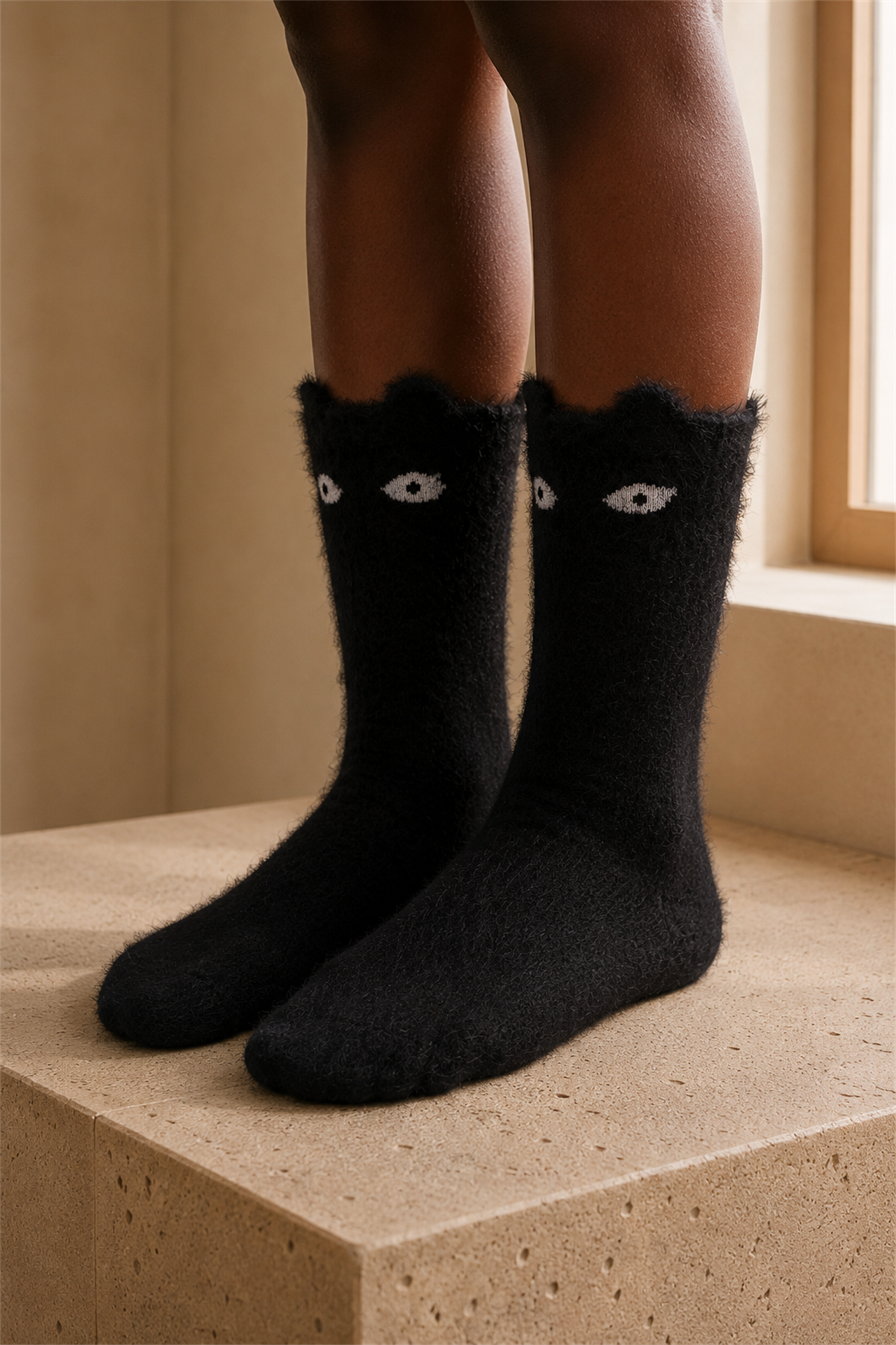 Çocuk Peluş Siyah Soket Uyku Çorabı