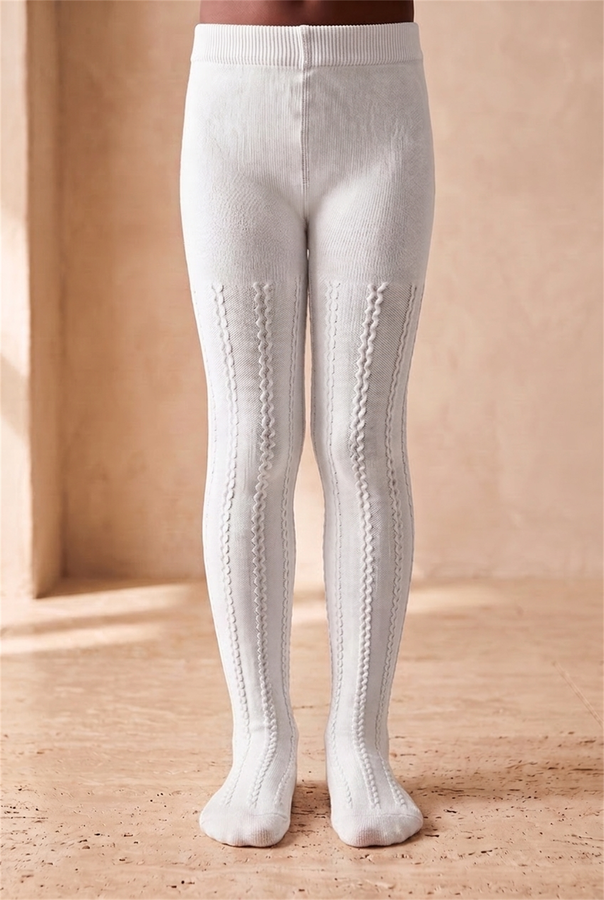 Chain Detailed Pantyhose White