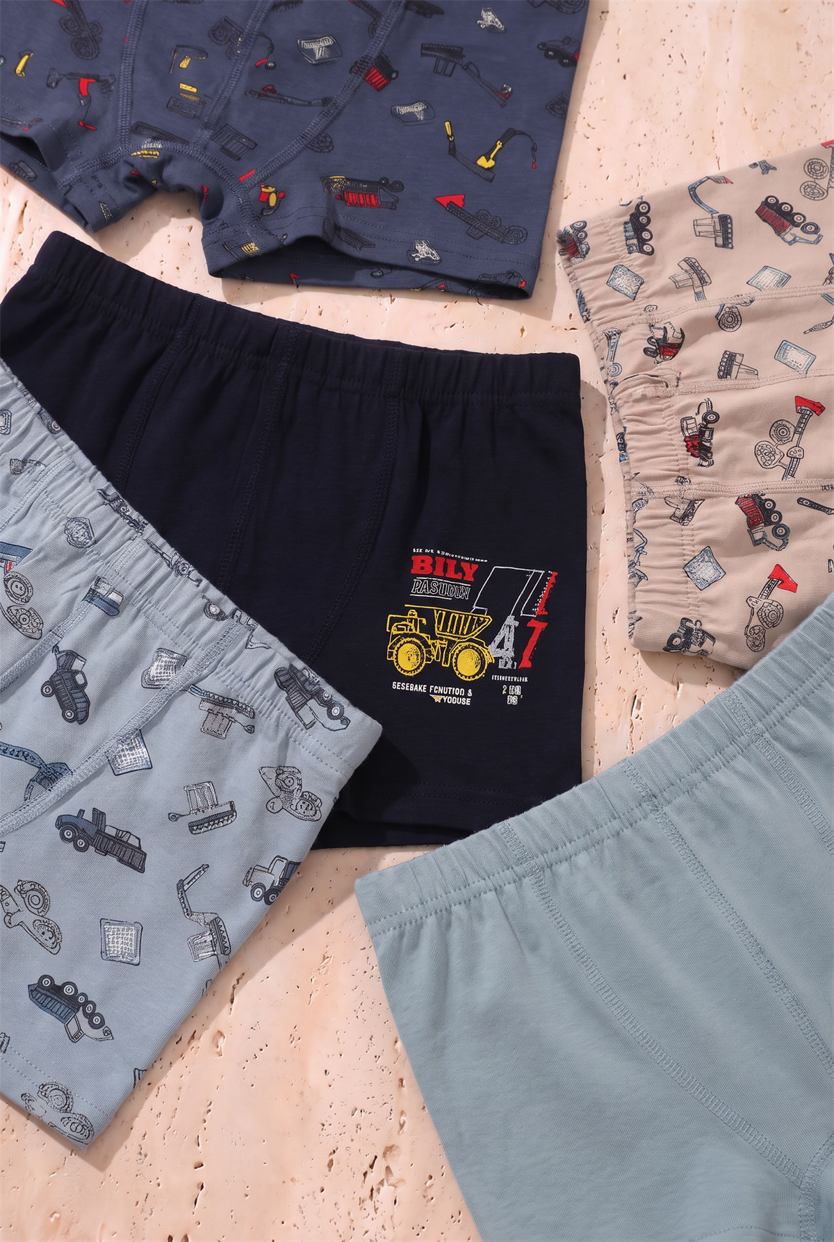 Erkek Çocuk Traktör Baskılı 5li Boxer