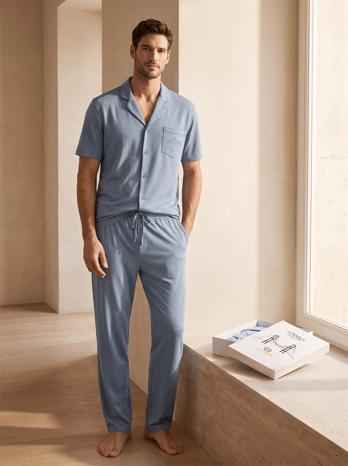 Erkek İstanbul Serisi Boğaz Köprüsü Desenli Premium Kutulu Pijama Takımı Mavi