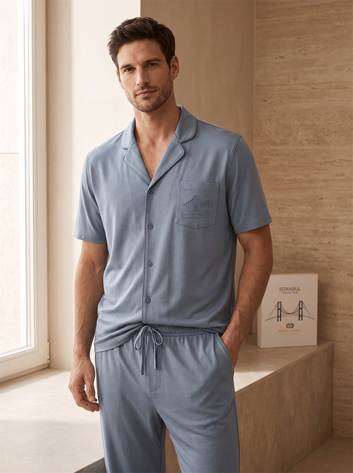 Erkek İstanbul Serisi Boğaz Köprüsü Desenli Premium Kutulu Pijama Takımı Mavi