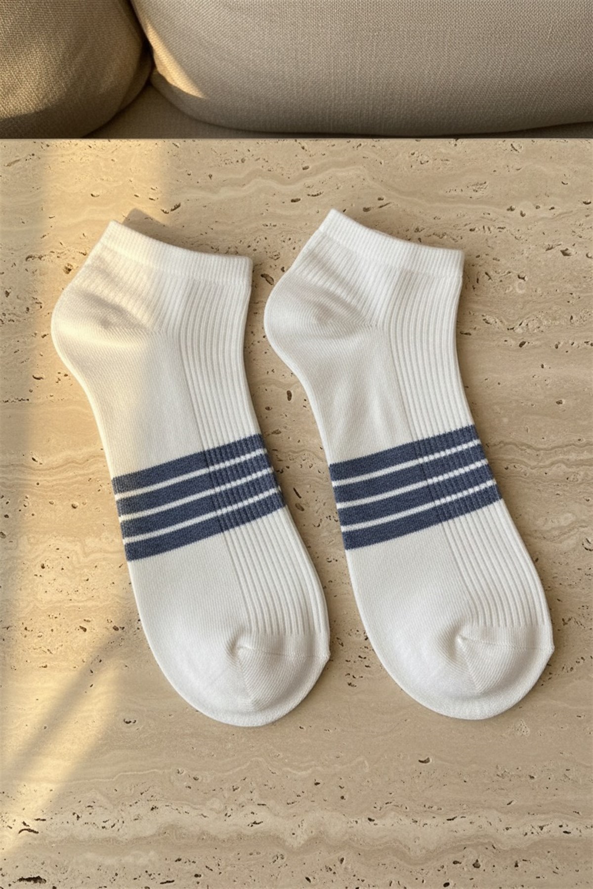 Mens Striped Step Socks White