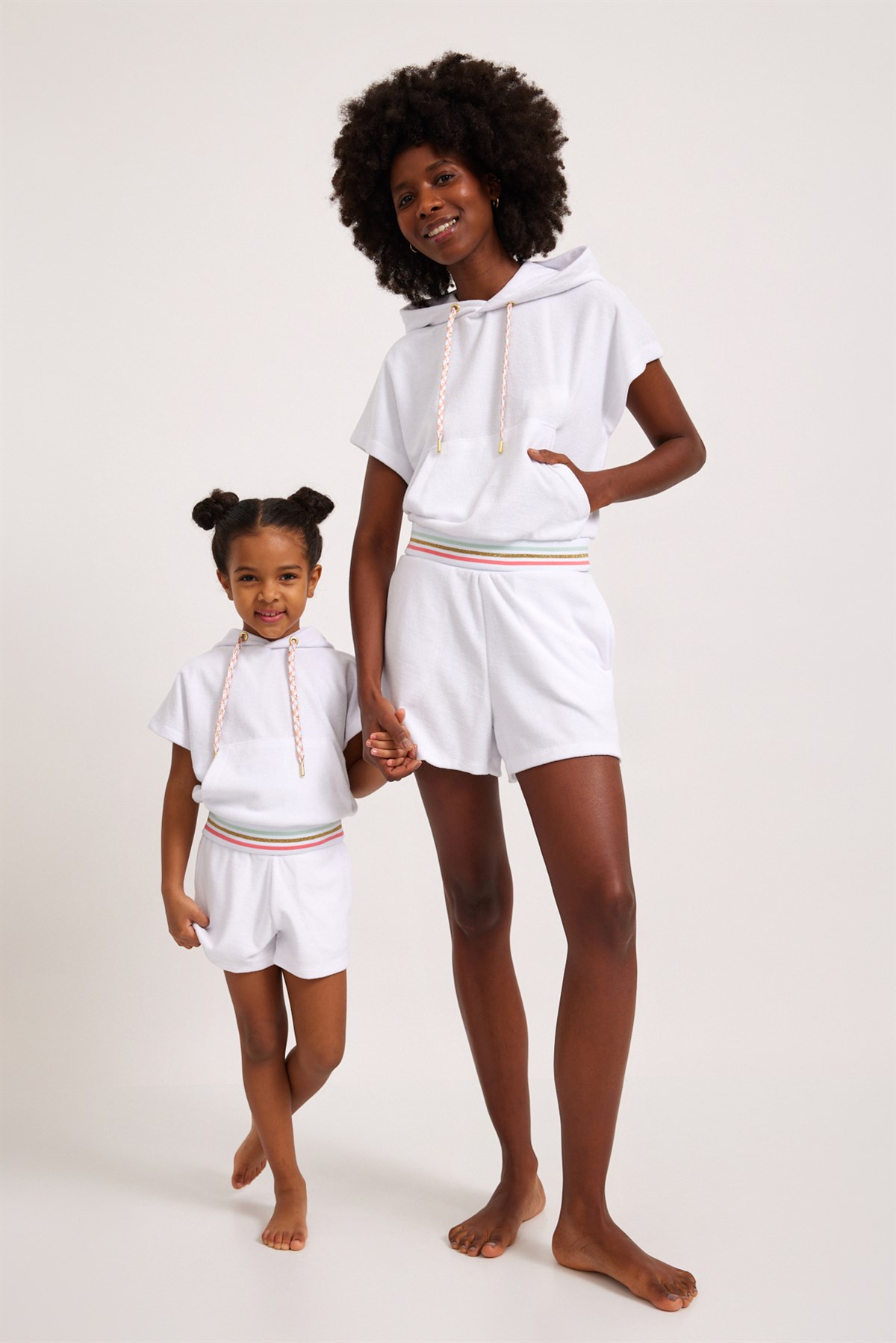 Fun Giraffe Girls Towel Shorts White